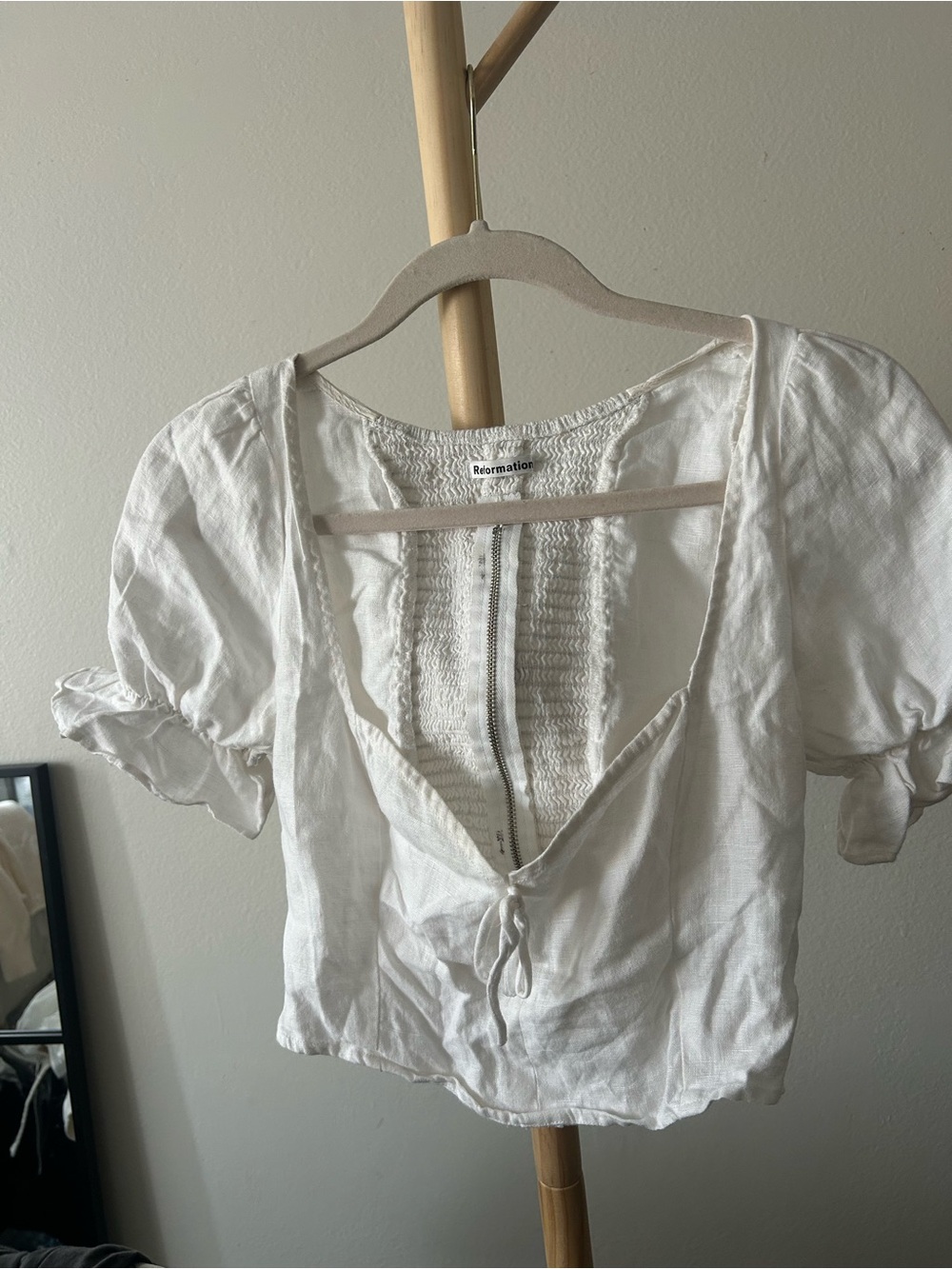 Reformation White Cropped Smocked Tie-Front Puff Sleeve Top Size 4